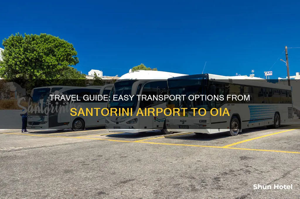 how to get to oia from santorini airport