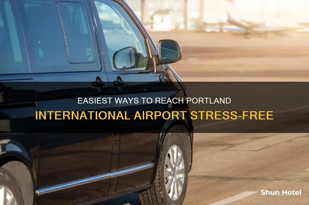 how to get to pdx airport