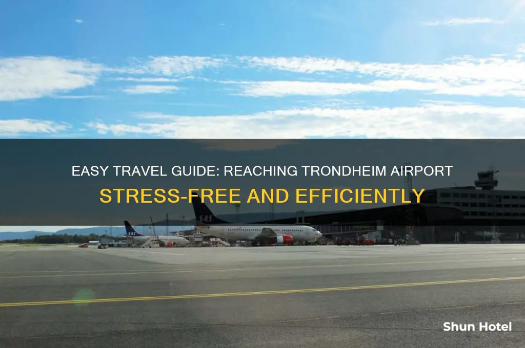 how to get to trondheim airport