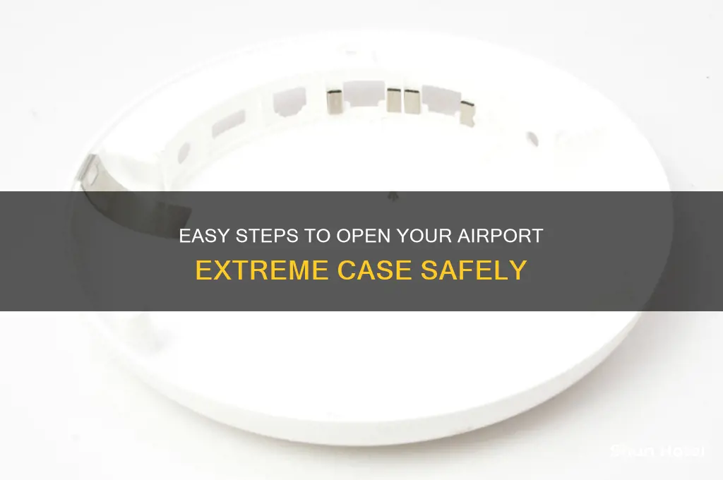 how to open airport extreme case