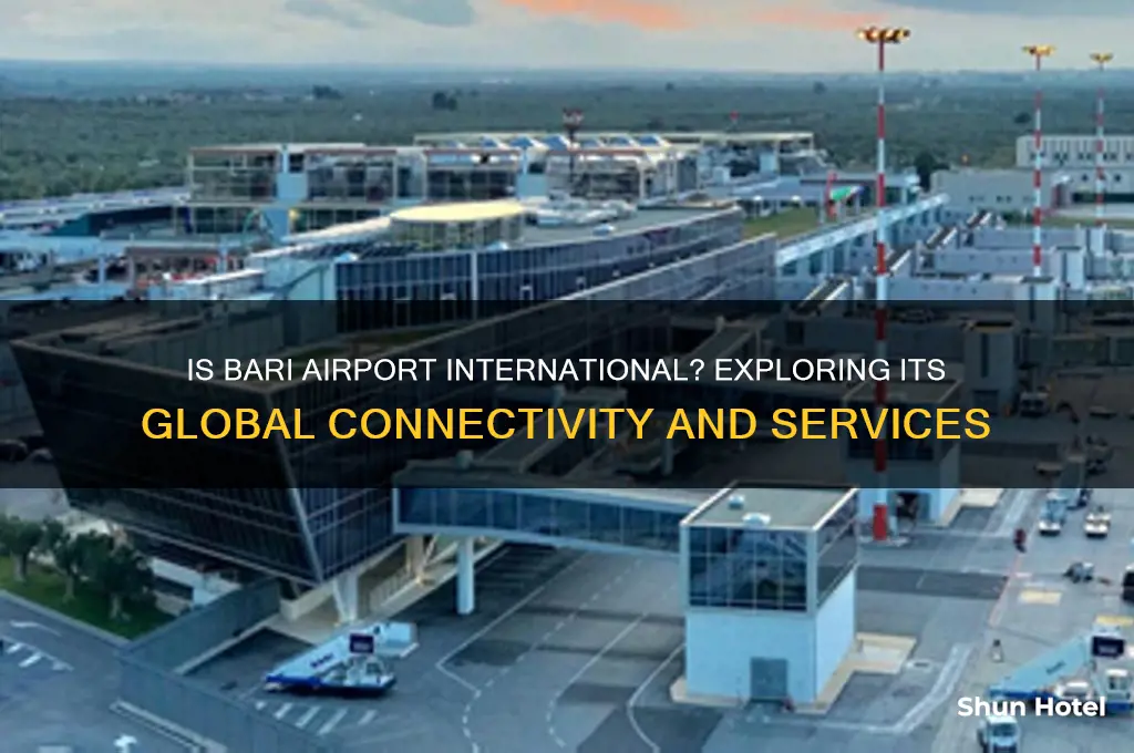 is bari an international airport