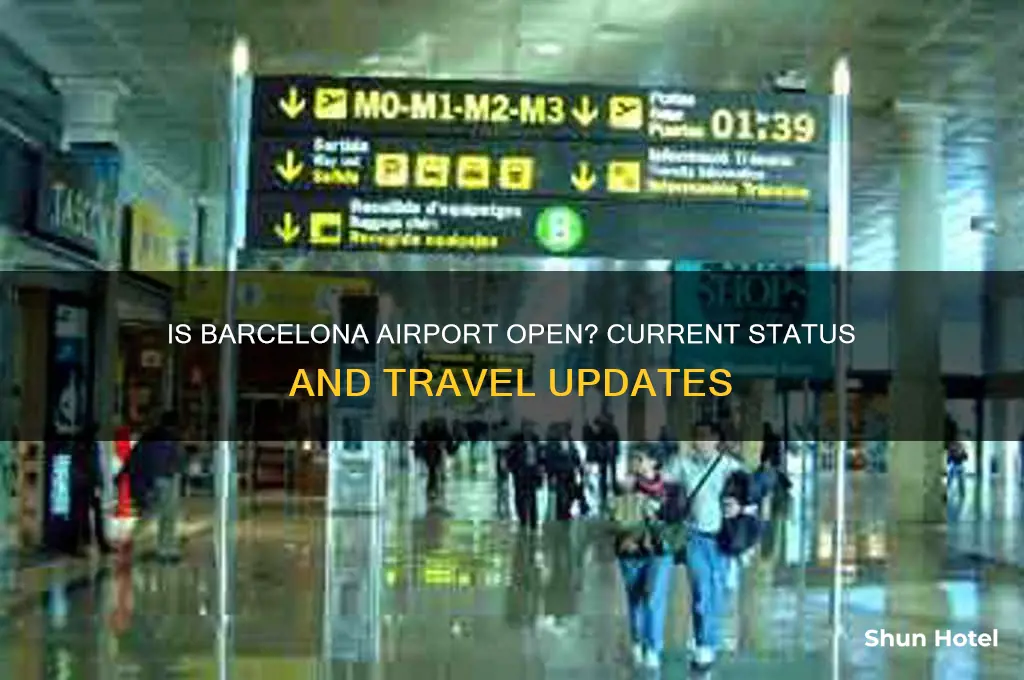 is bcn airport open