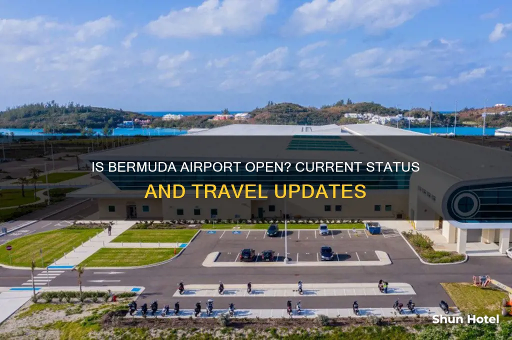 is bermuda airport open