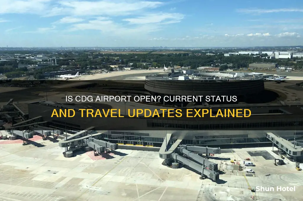 is cdg airport open