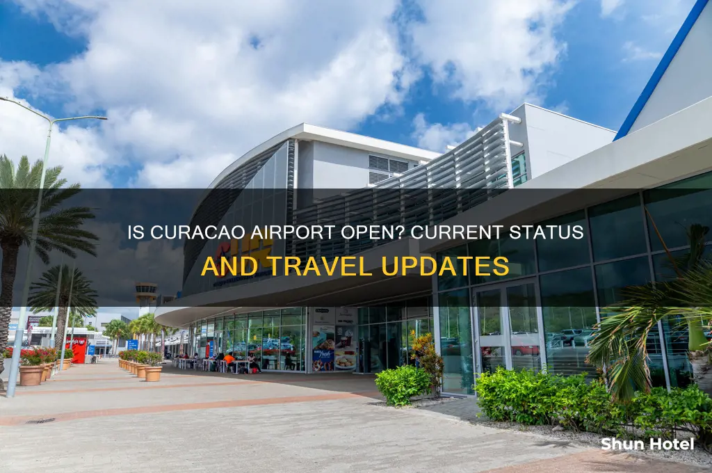 is curacao airport open