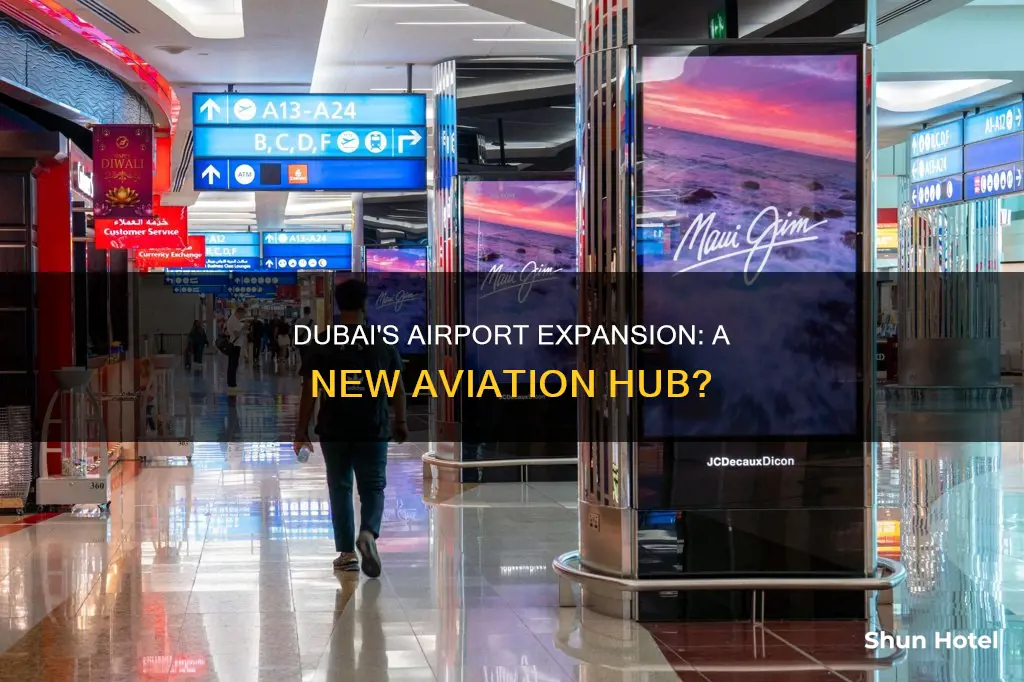 is dubai building a new airport