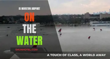 Houston Airport: An Aquatic Aviation Wonder?