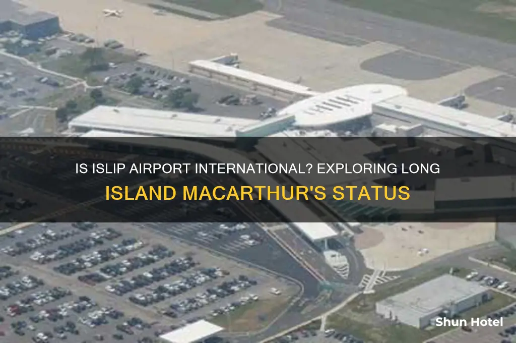 is islip airport international