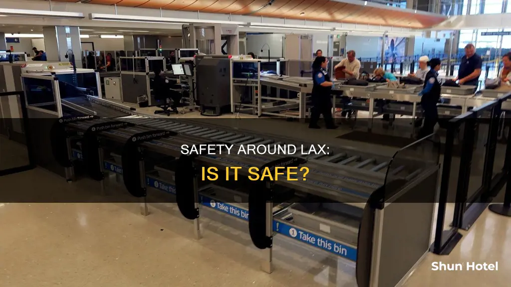 is it safe around la airport