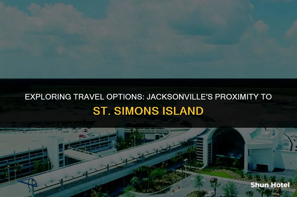 is jacksonville florida the closest airport to saint simons island