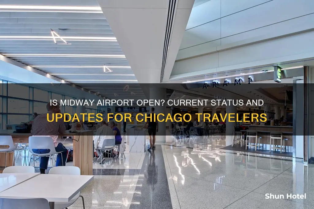 is midway airport in chicago open