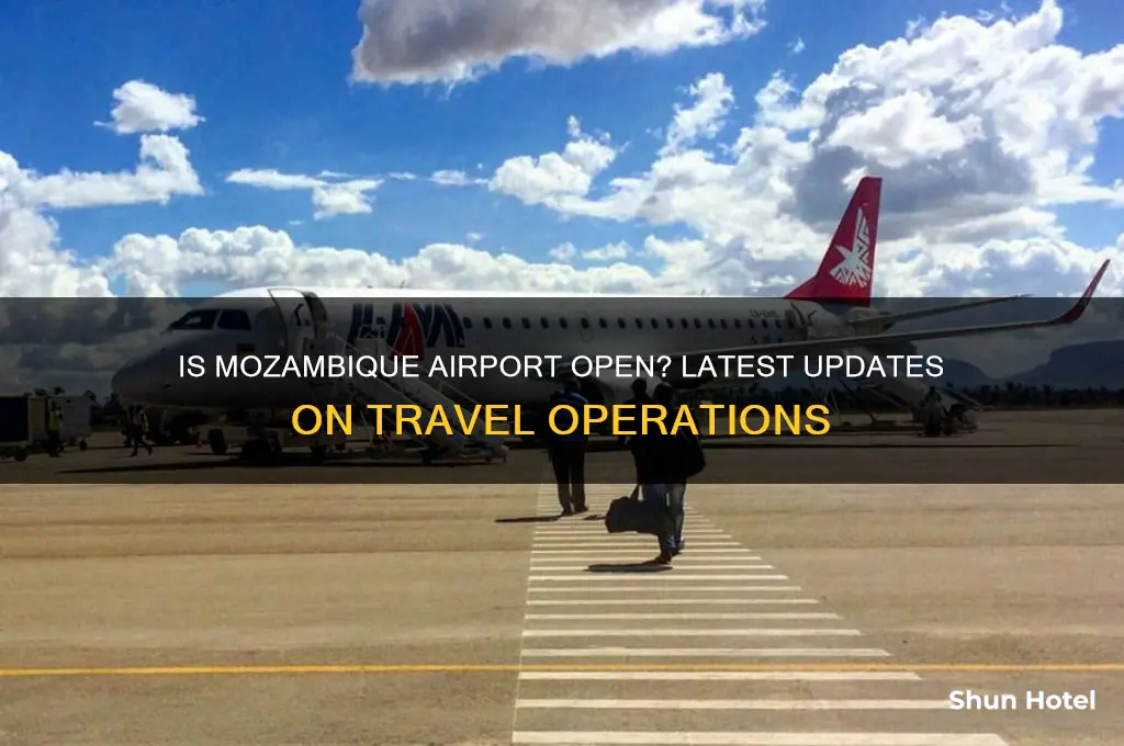 is mozambique airport open