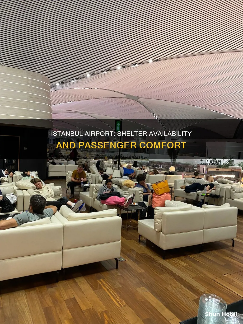 is sheter available in istanbul airport