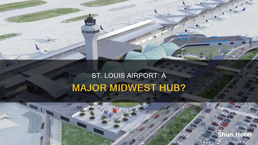 is st louis a big airport