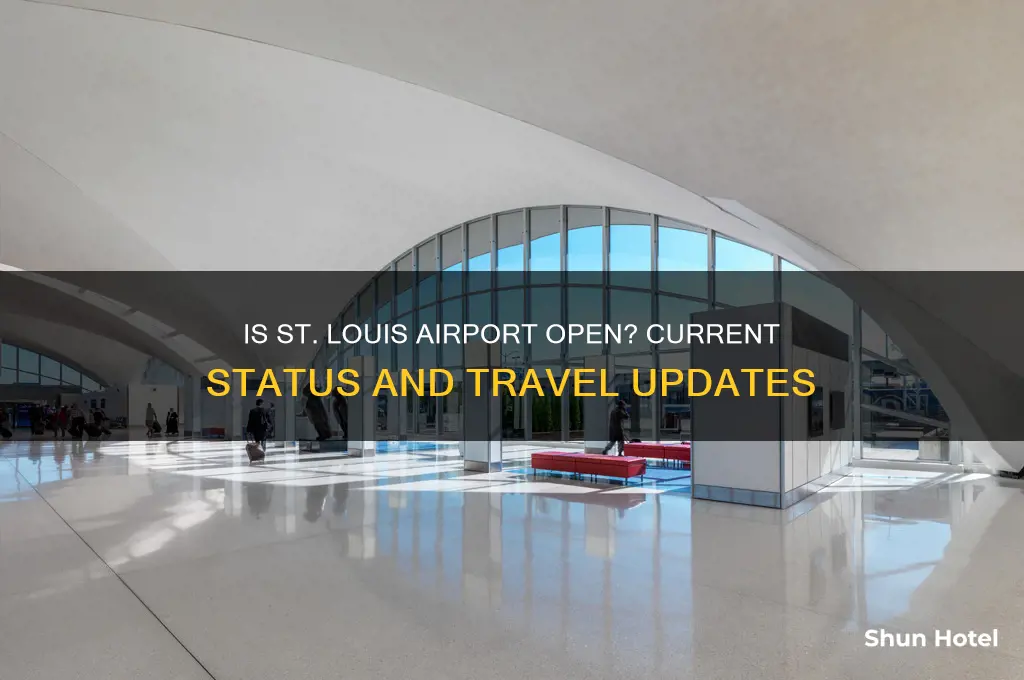 is st louis airport open