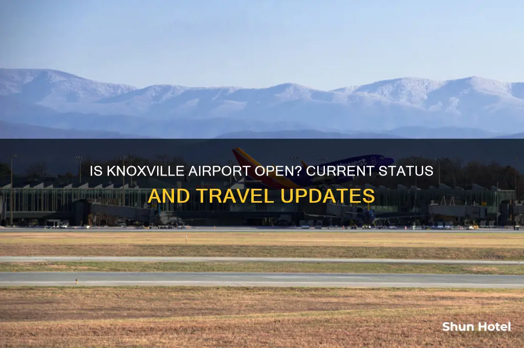 is the knoxville airport open