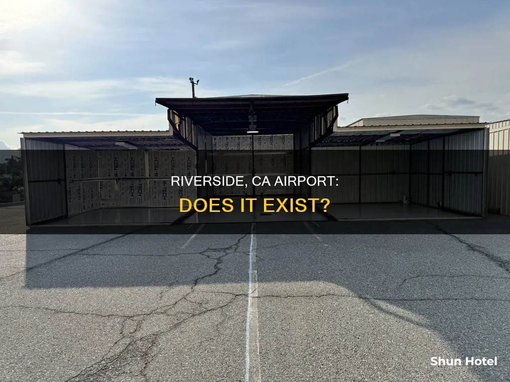 is there a riverside ca airport