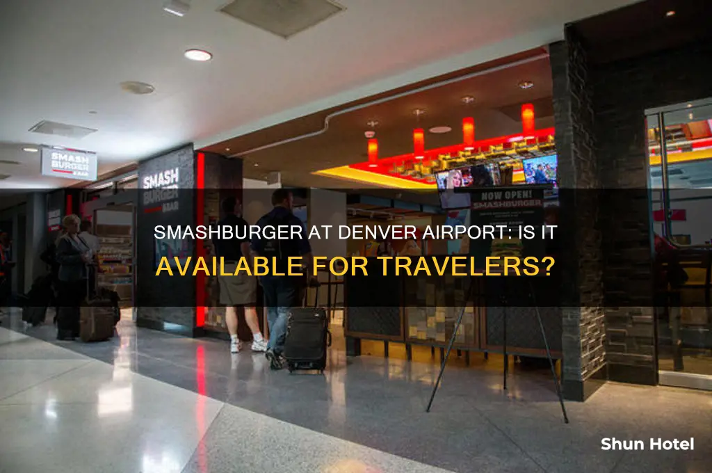 is there a smashburger in denver international airport