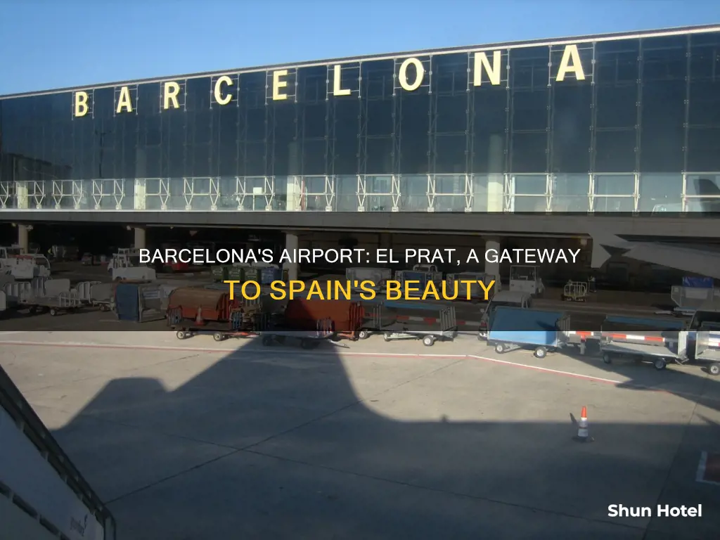 is there an airport in barcelona