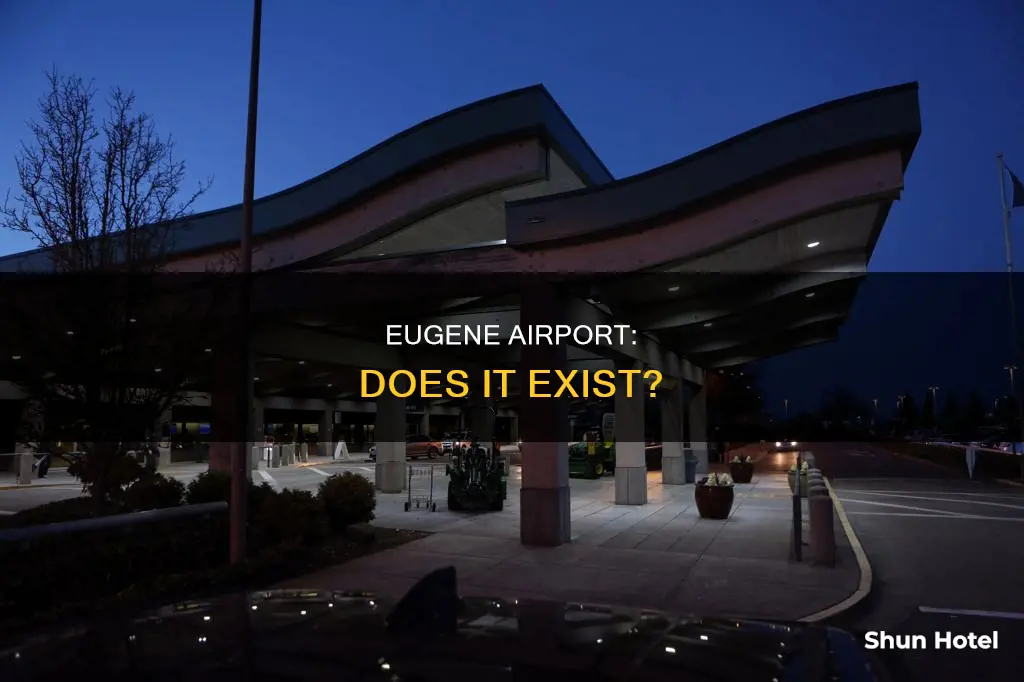 is there an airport in eugene