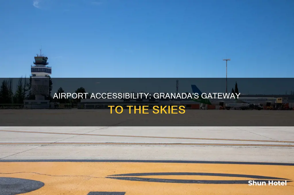 is there an airport in granada