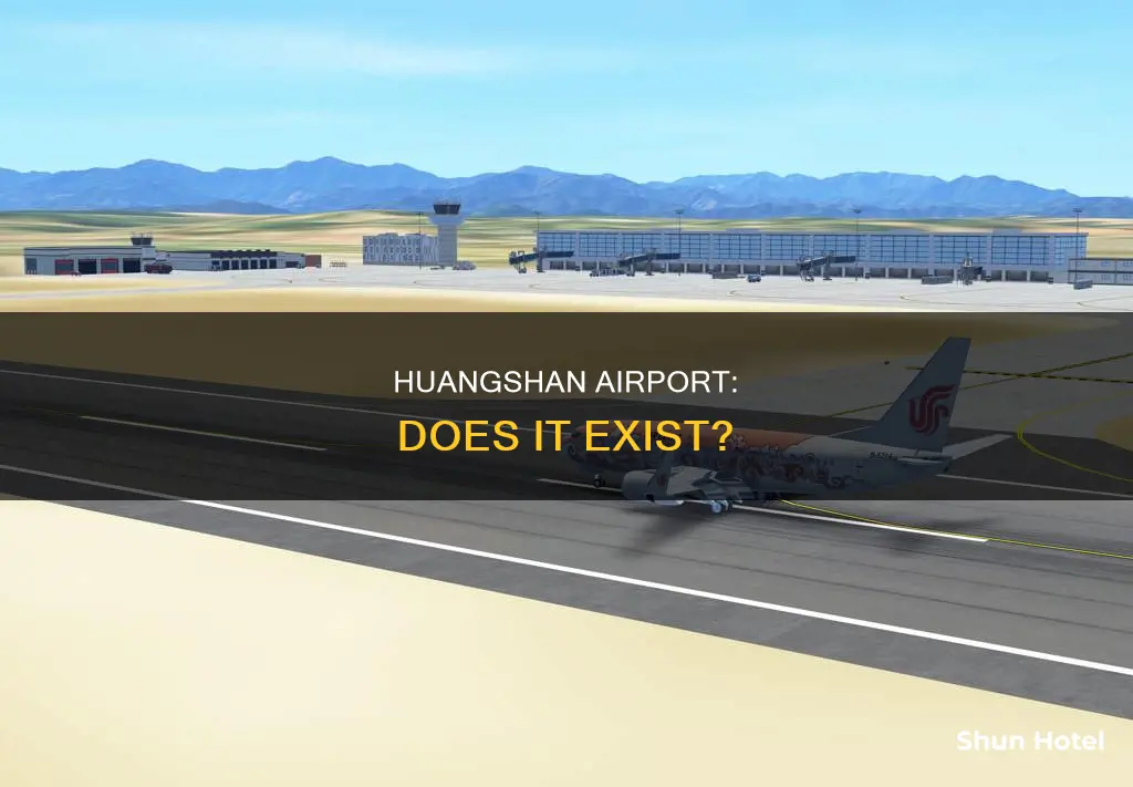 is there an airport in huangshan