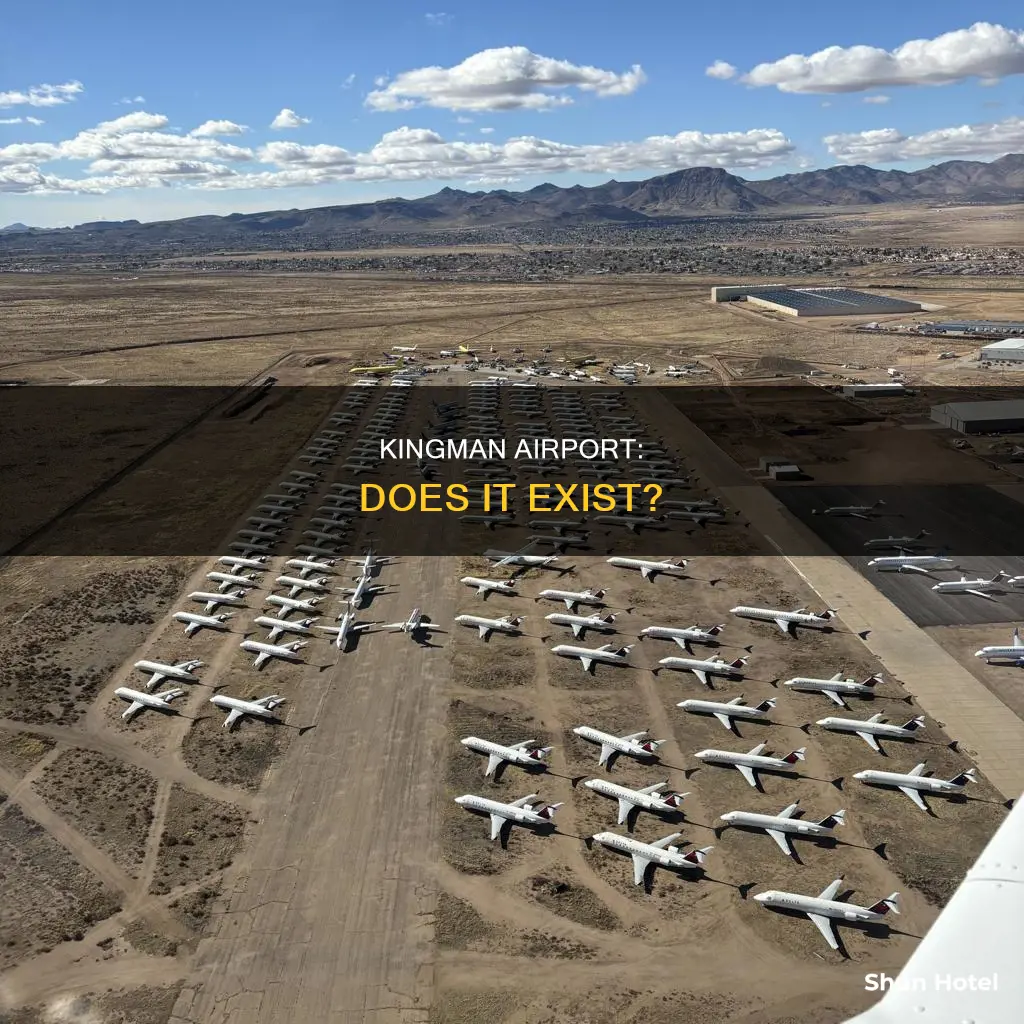 is there an airport in kingman