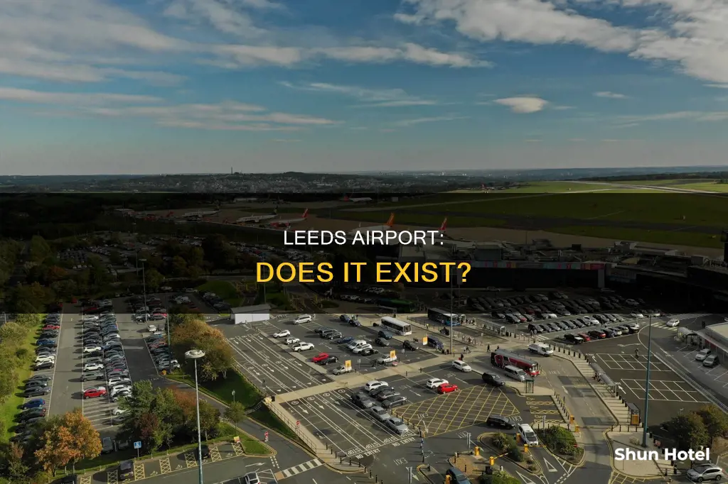 is there an airport in leeds