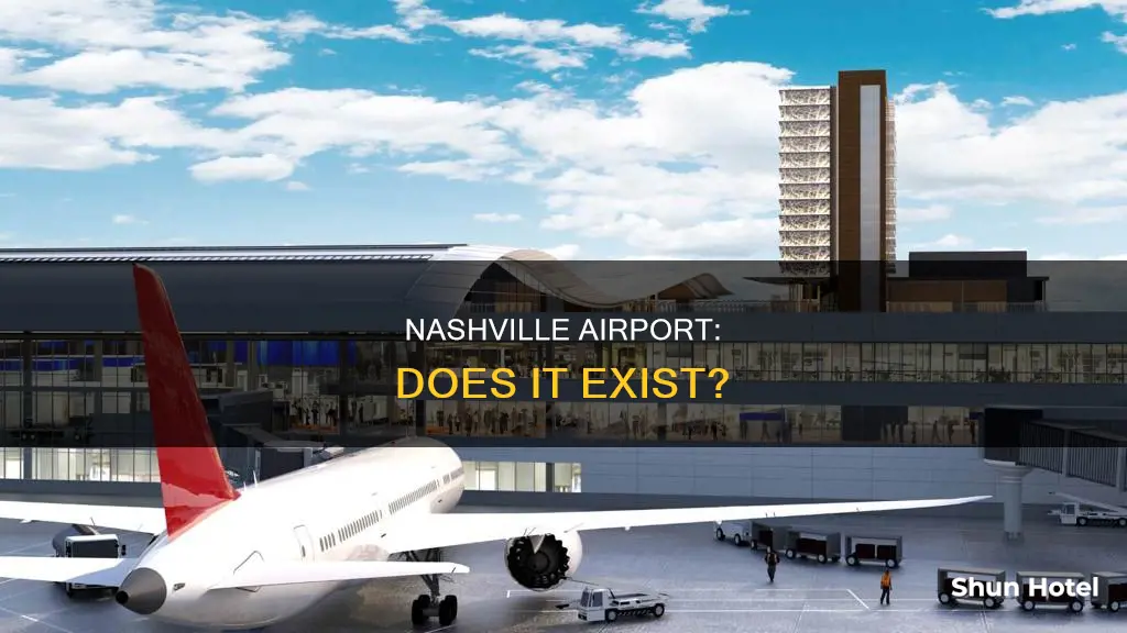 is there an airport in nashville