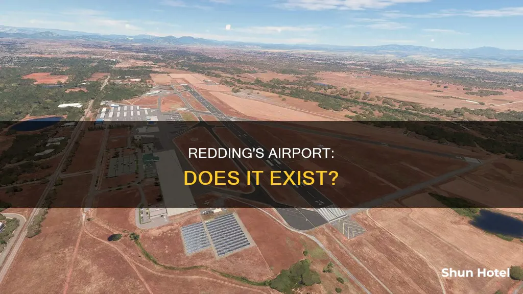 is there an airport in redding