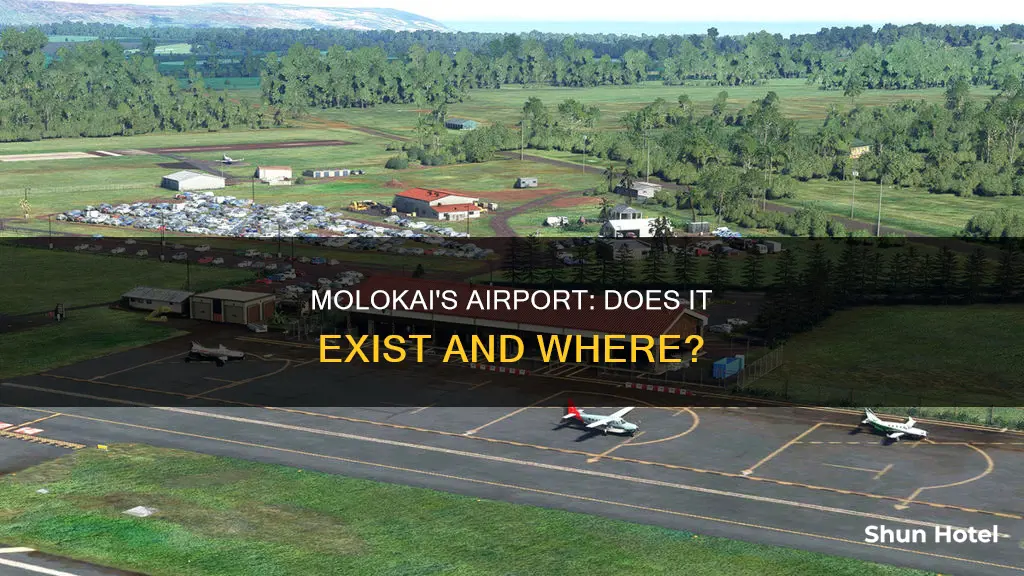 is there an airport on molokai