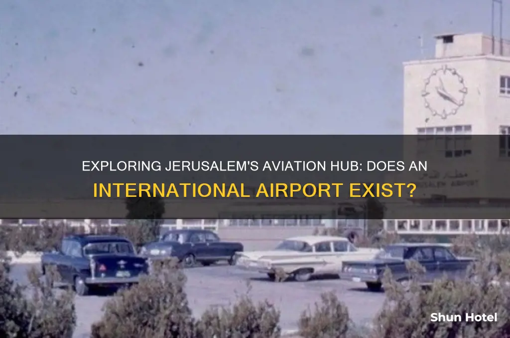 is there an international airport in jerusalem