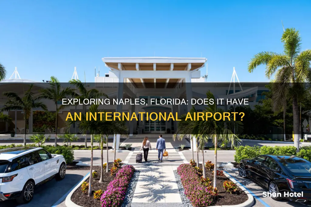is there an international airport in naples florida