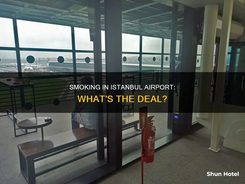 is there smoking in istanbul airport