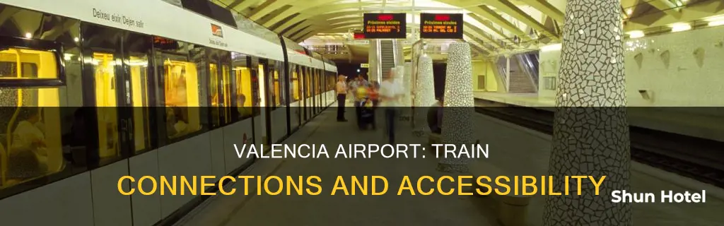 is there train at valencia airport