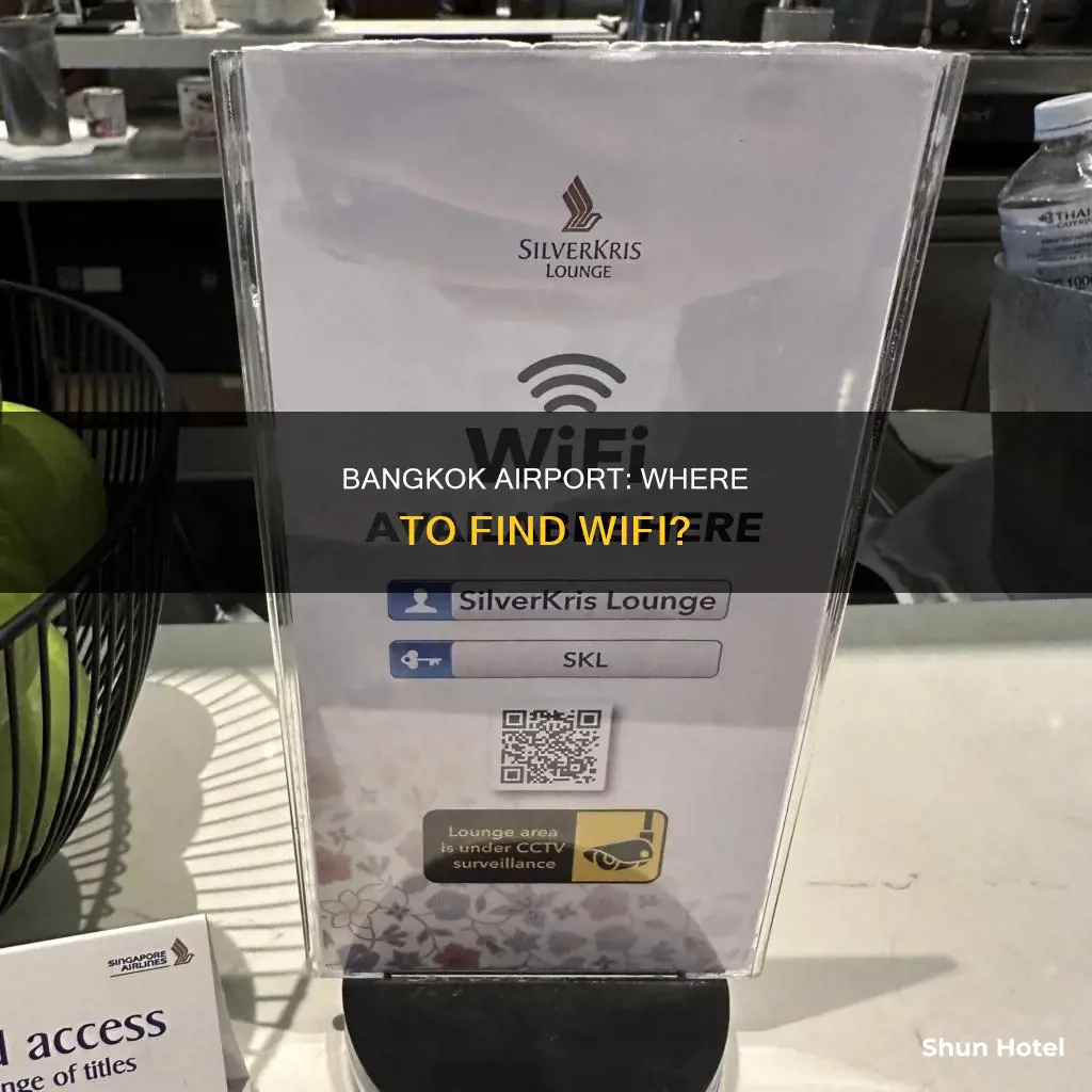 is there wifi at bangkok airport