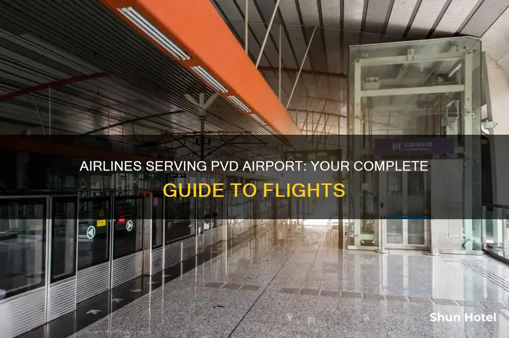 what airlines fly into pvd airport