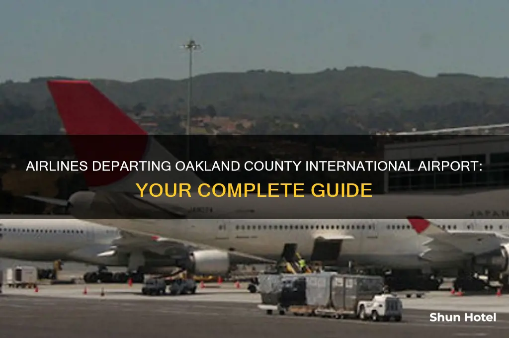 what airlines fly out of oakland county international airport