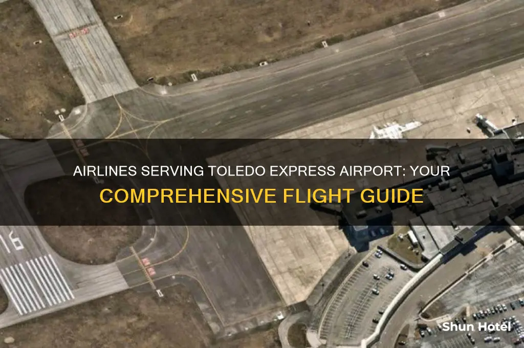 what airlines fly to toledo express airport