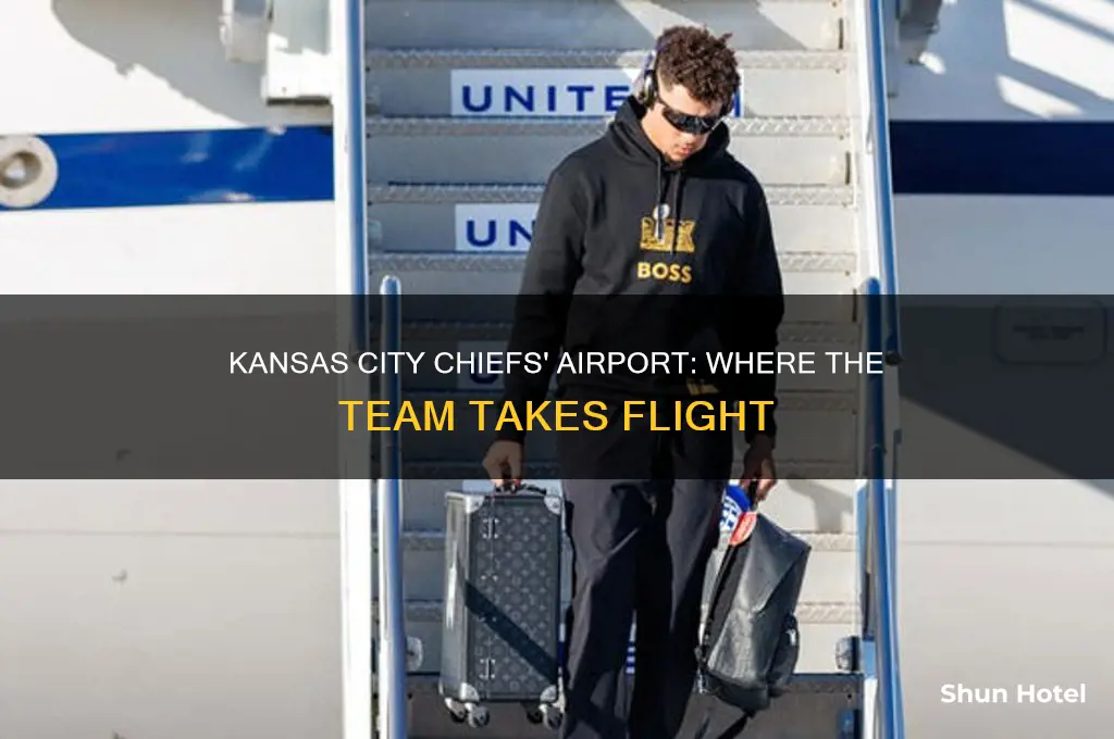 what airport do the kansas city chiefs fly out of