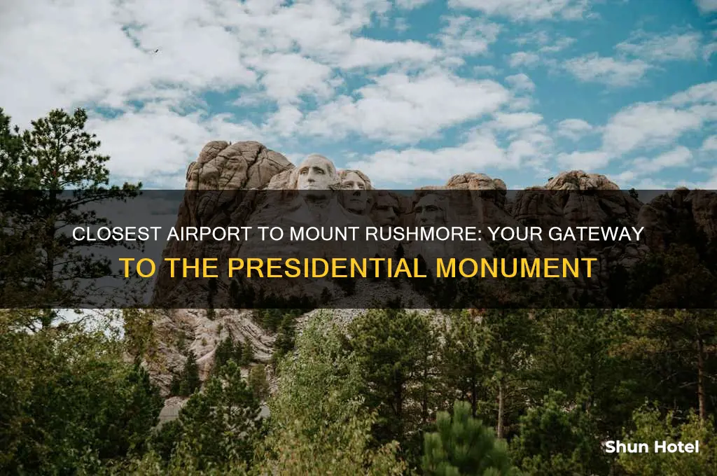 what airport do you fly to go yo mount rushmore