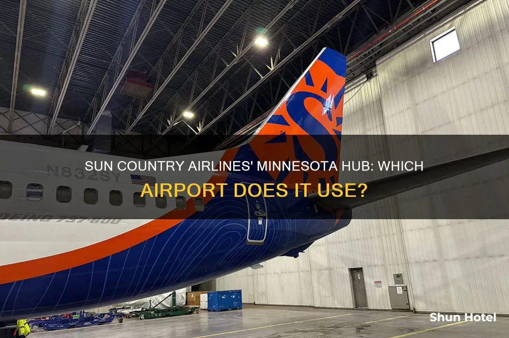 what airport does sun country fly out of in minnesota