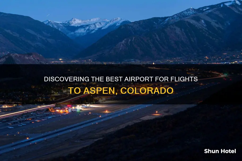 what airport flies into aspen co