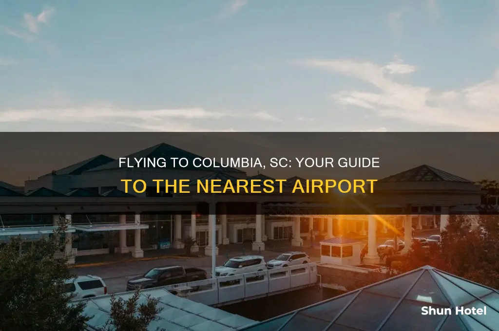 what airport flies into columbia south carolina