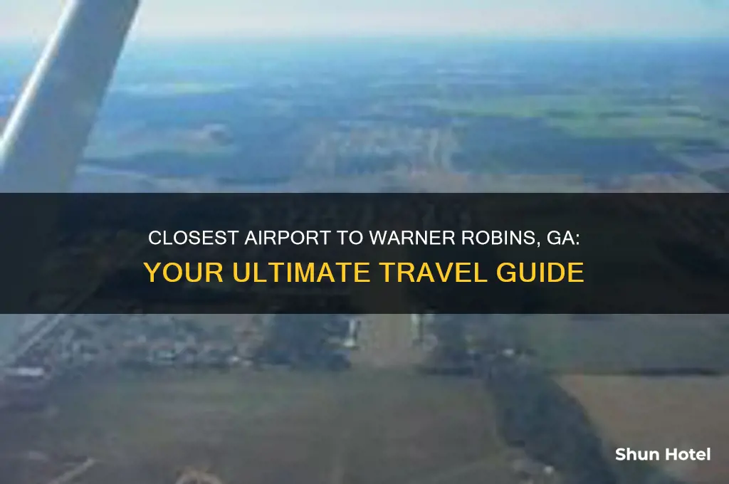 what airport fly closest to warner robins ga