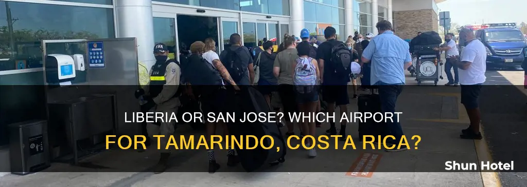 what airport for tamarindo costa rica