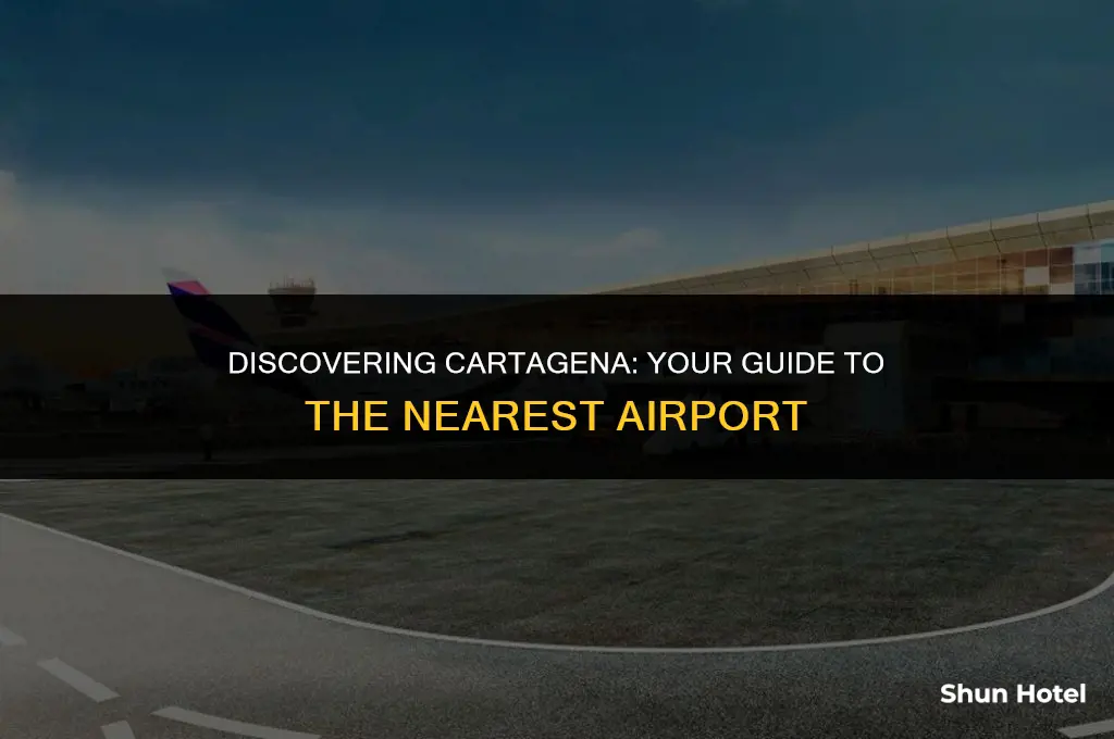 what airport is closest to cartagena colombia