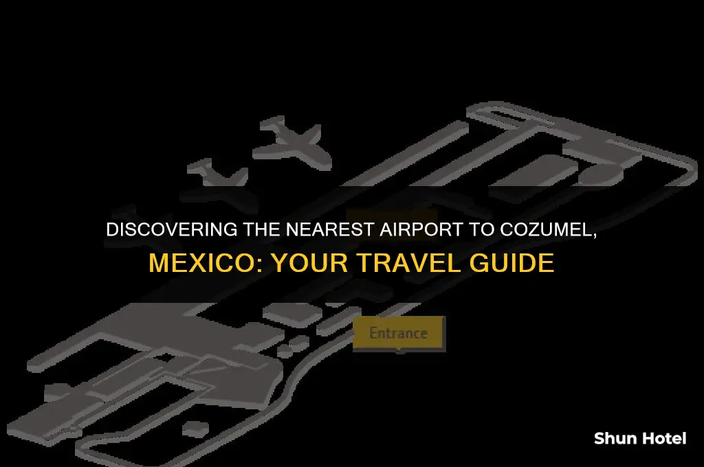 what airport is closest to cozumel mexico