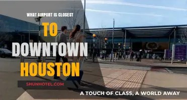 Exploring Houston: Which Airport is Closest to Downtown?