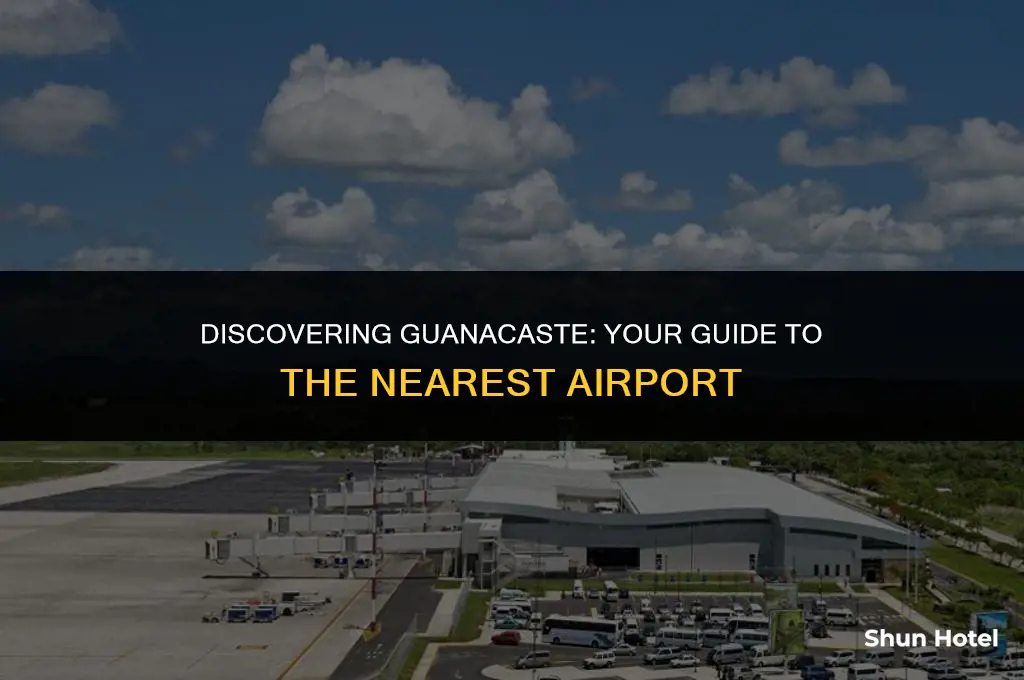 what airport is closest to guanacaste costa rica